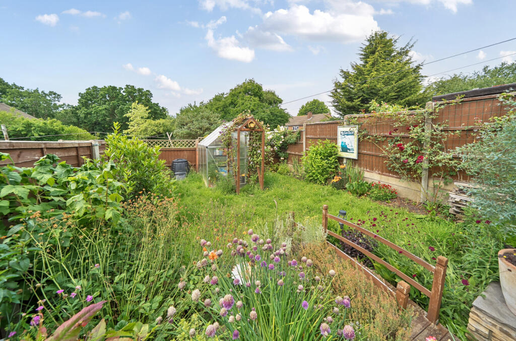 1304806-21-684aa2...