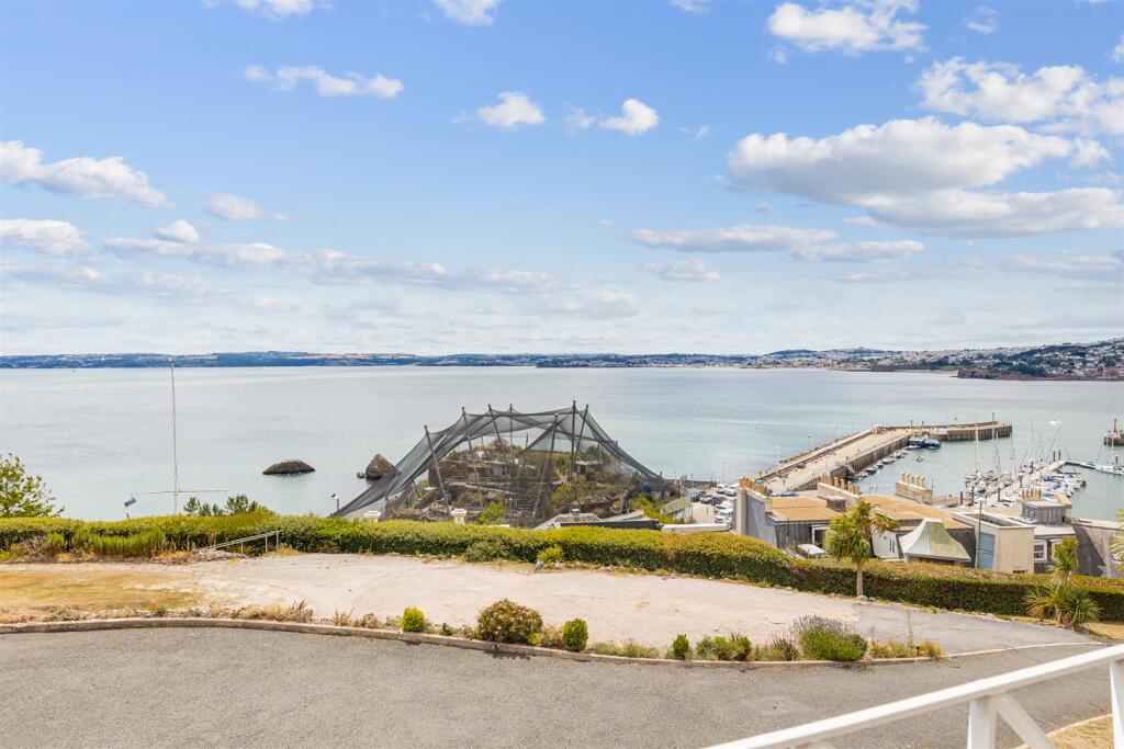 A06 - 7 Park Hall, Park Hill Road, Torquay - 25072