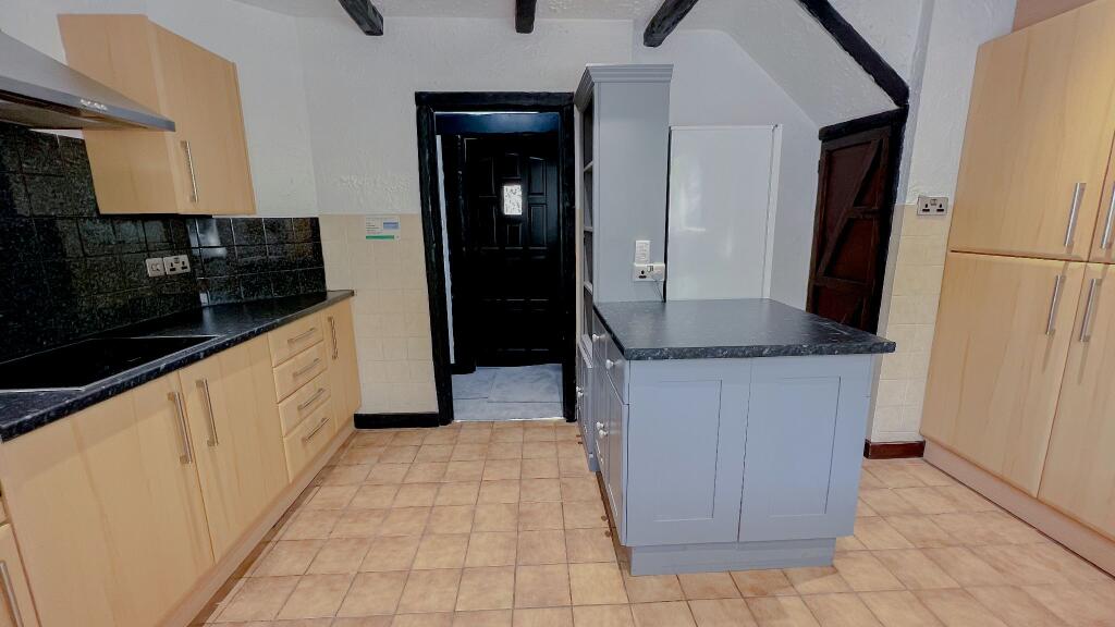7th Photo Of Kitchen