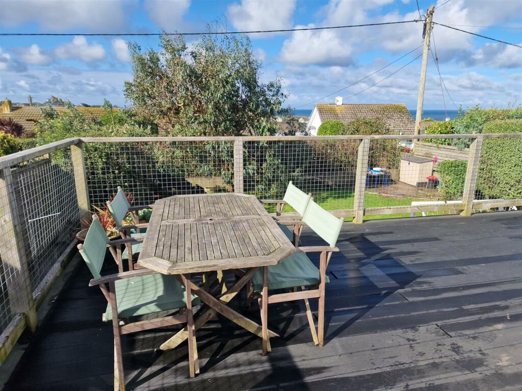 Dining Deck.