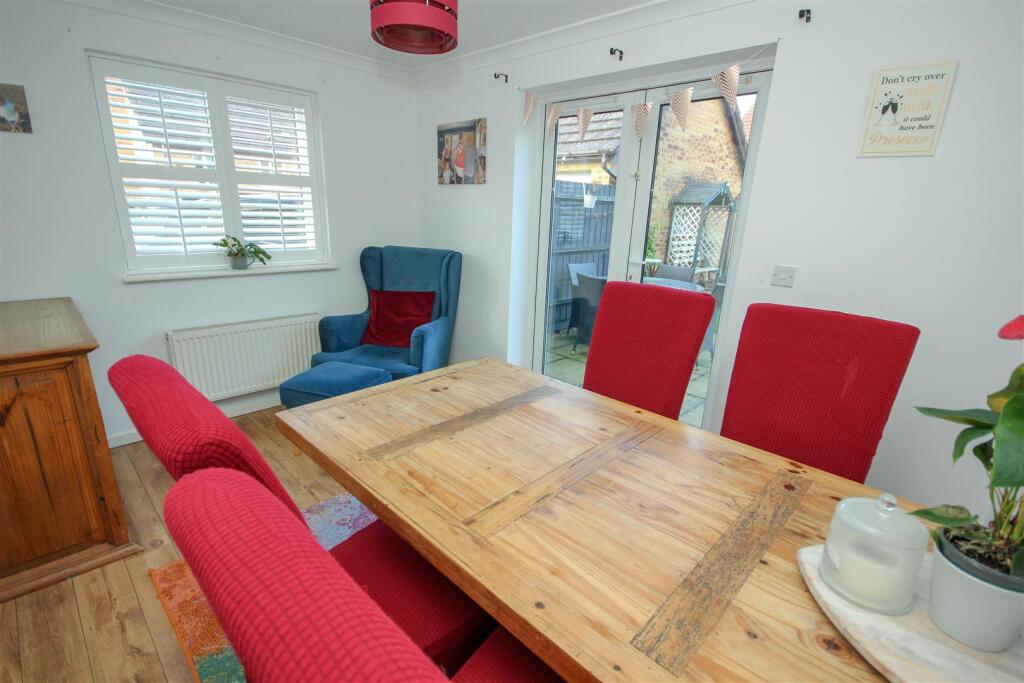 Dining Room.jpg