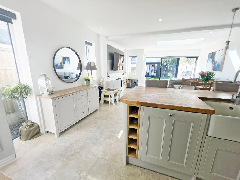 32ft OpenPlan Living