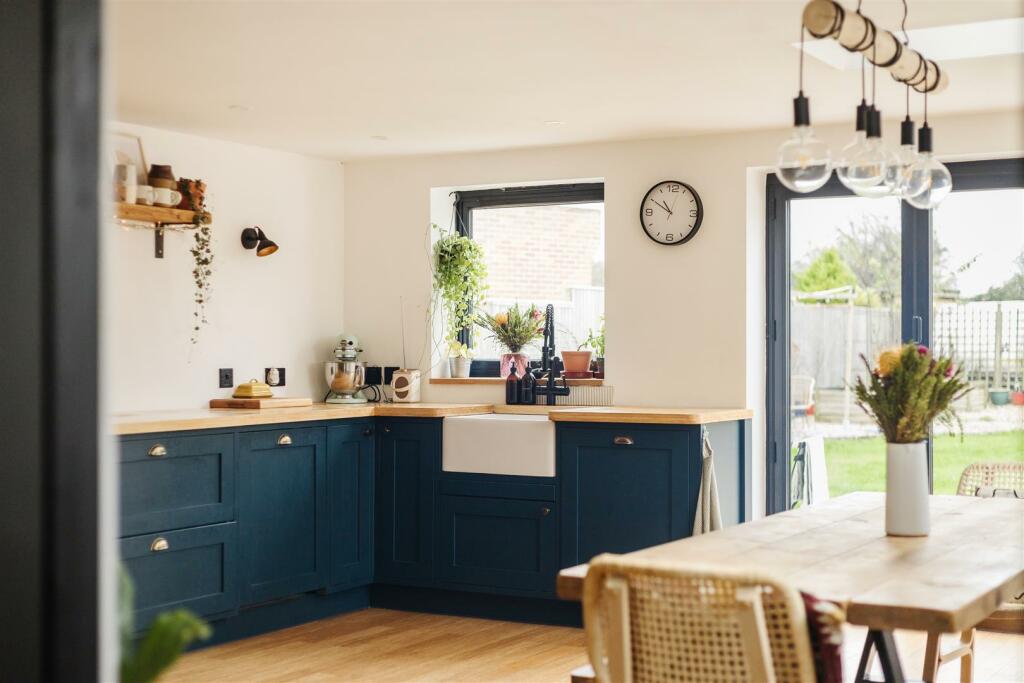 alpha cottage (15).jpg