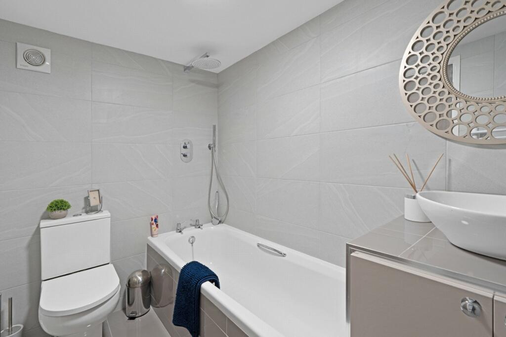 Ensuite Bathroom