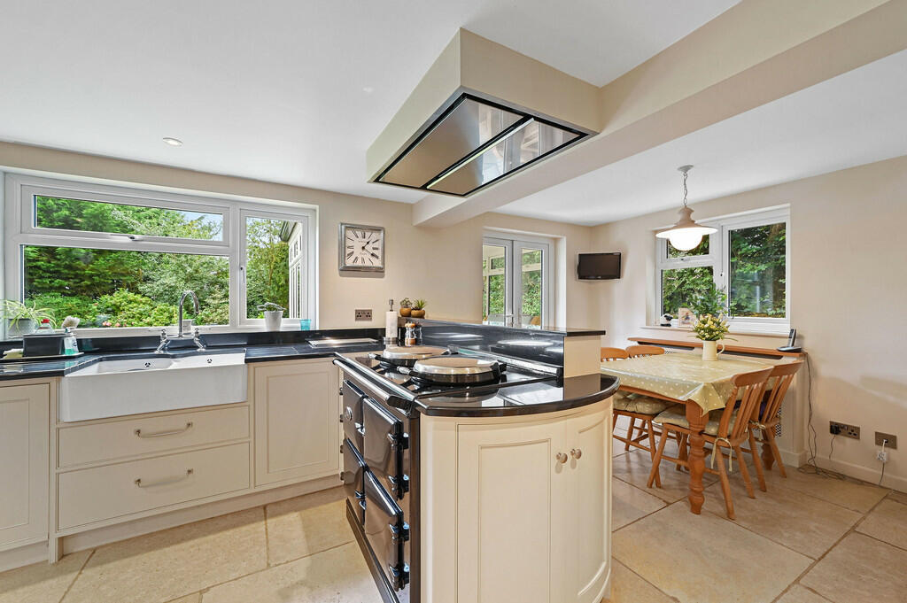 PT-DB(LH)-WalnutH...