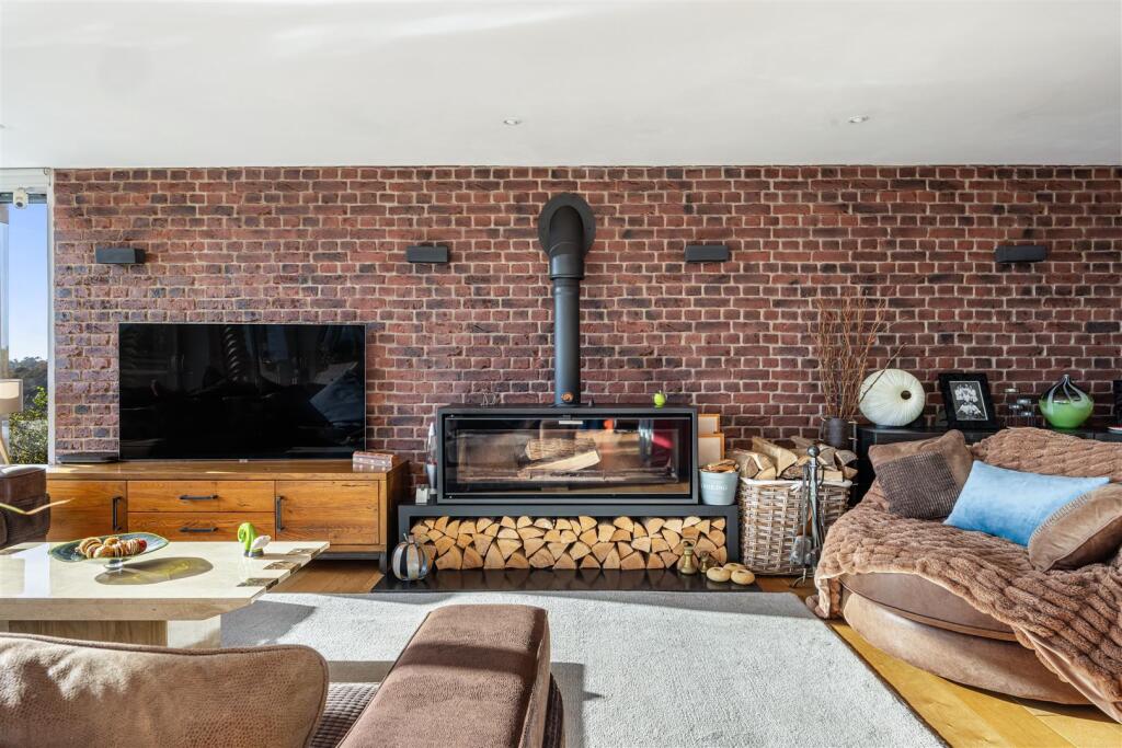 35 - 53 Dunstone Park Road Paignton.jpg