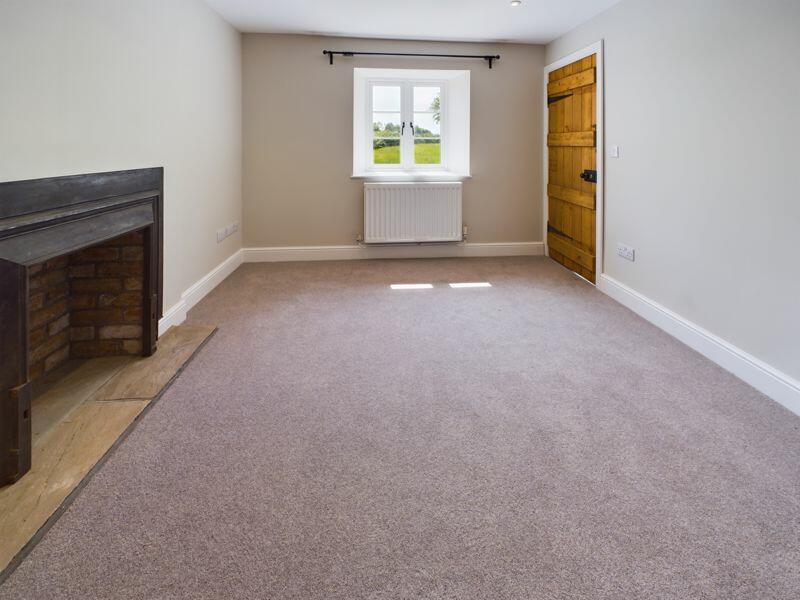 Dining Room/Bedroom 3