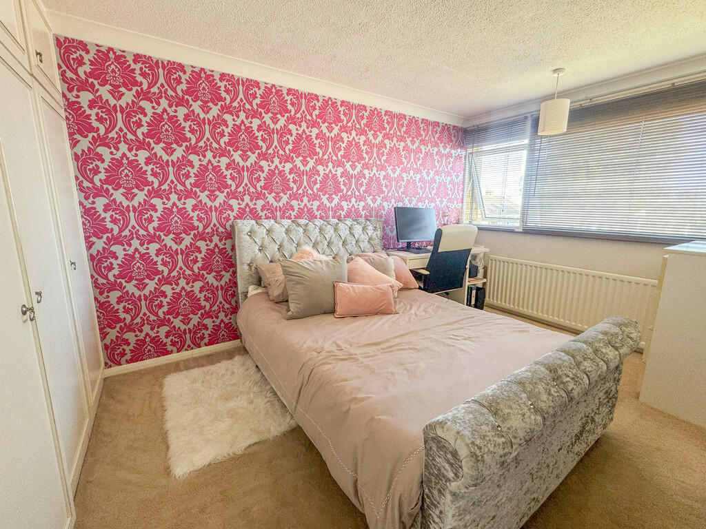 bed 11