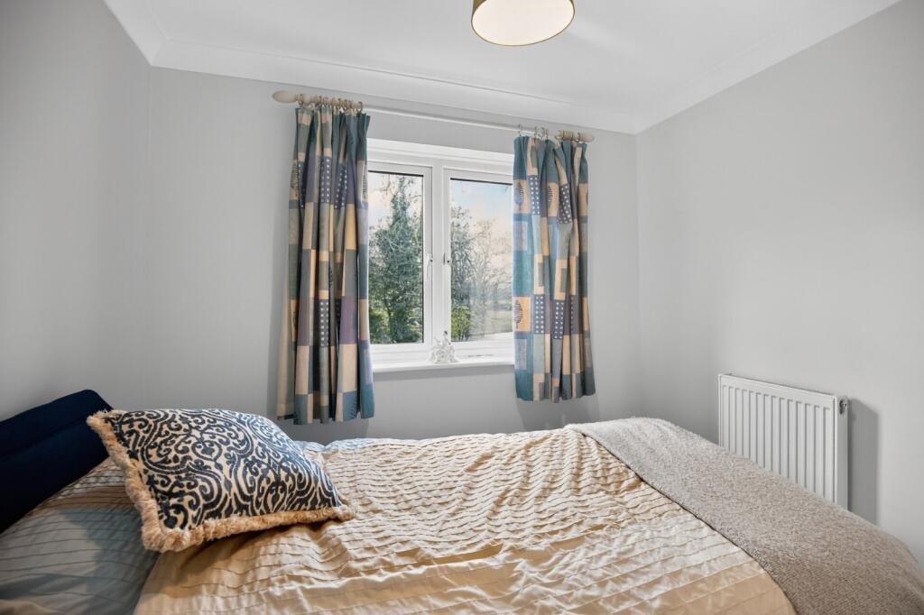 Ashton Close, Daventry, Northamptonshire, NN11