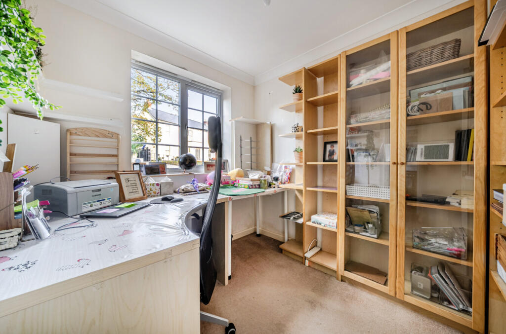 1383932-17-6925aa...