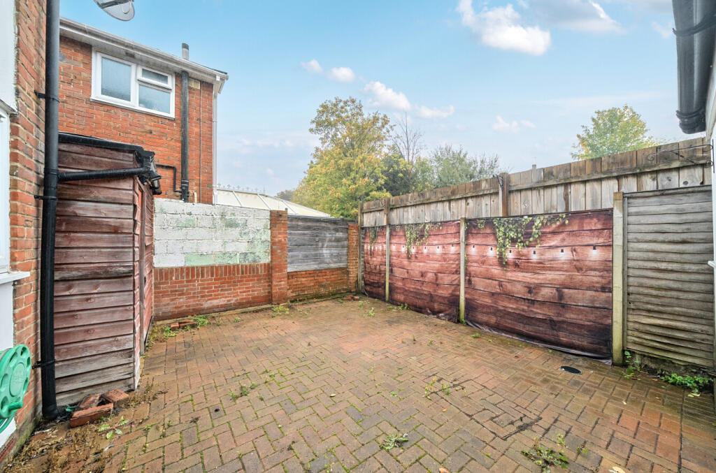 1363524-6-68dfc70...