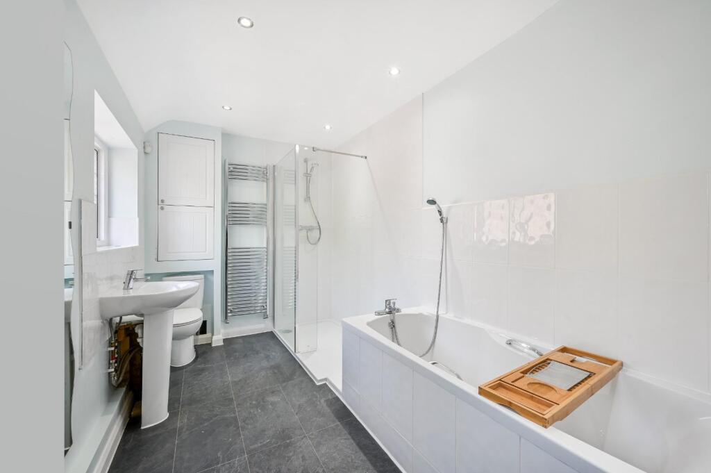 TADORNE ROAD (12).jpg