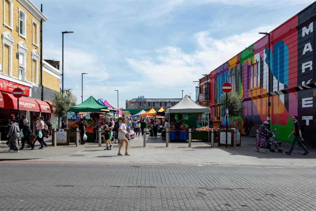 Kingsland High Street, E8