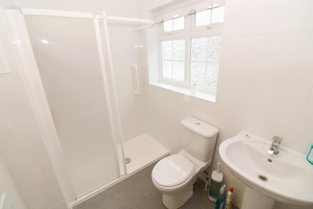 Shower Room / WC
