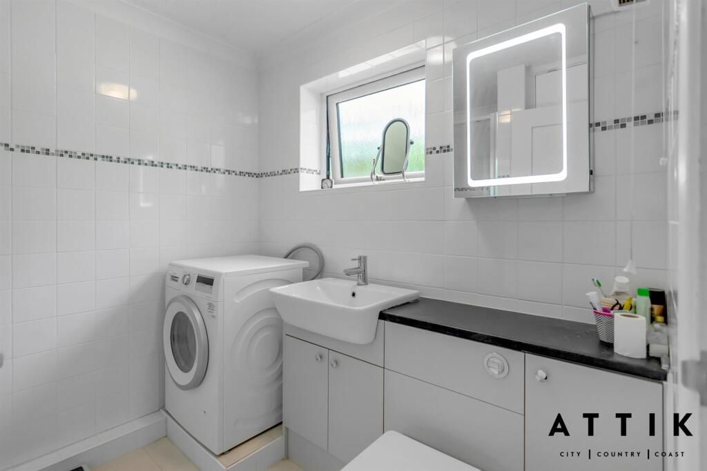 32 The Limes, London Road Halesworth IP19 8LT (5).