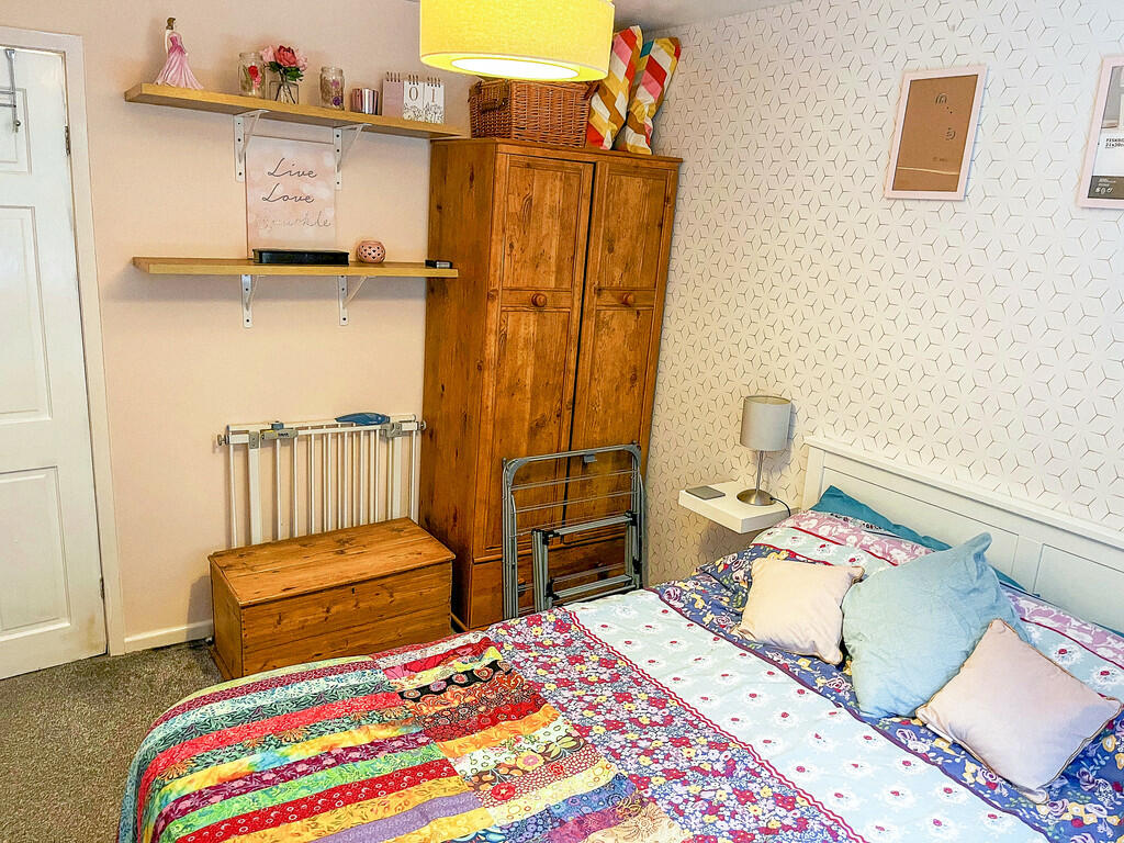 7_Bedroom5_2_edit...