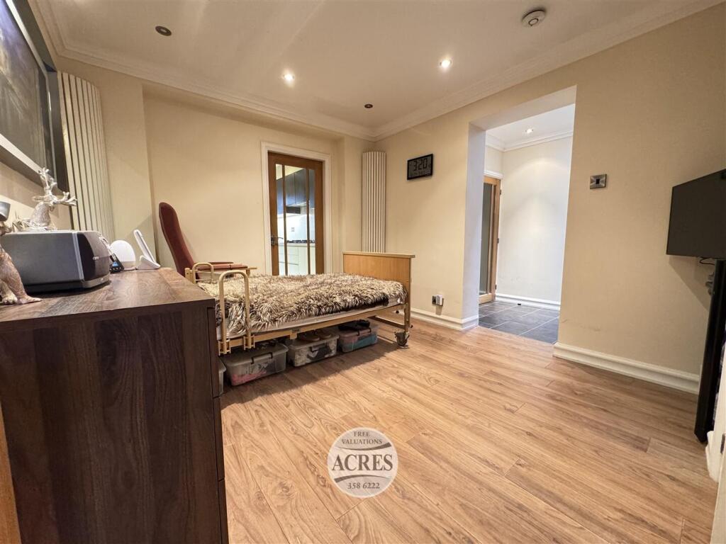 IMG_6354 (Large).jpg