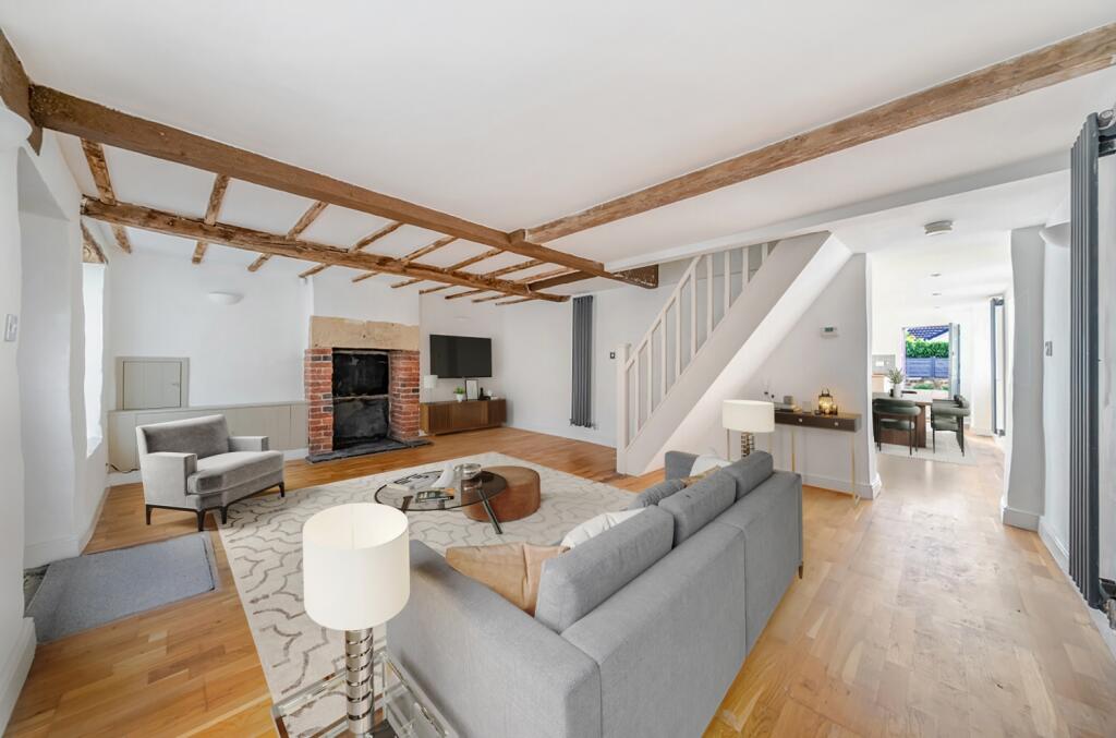Lounge-C-complete