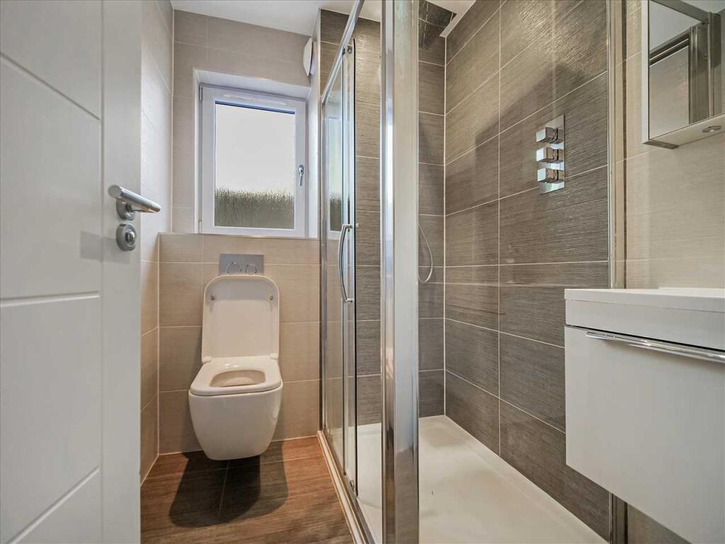 En-Suite (1)