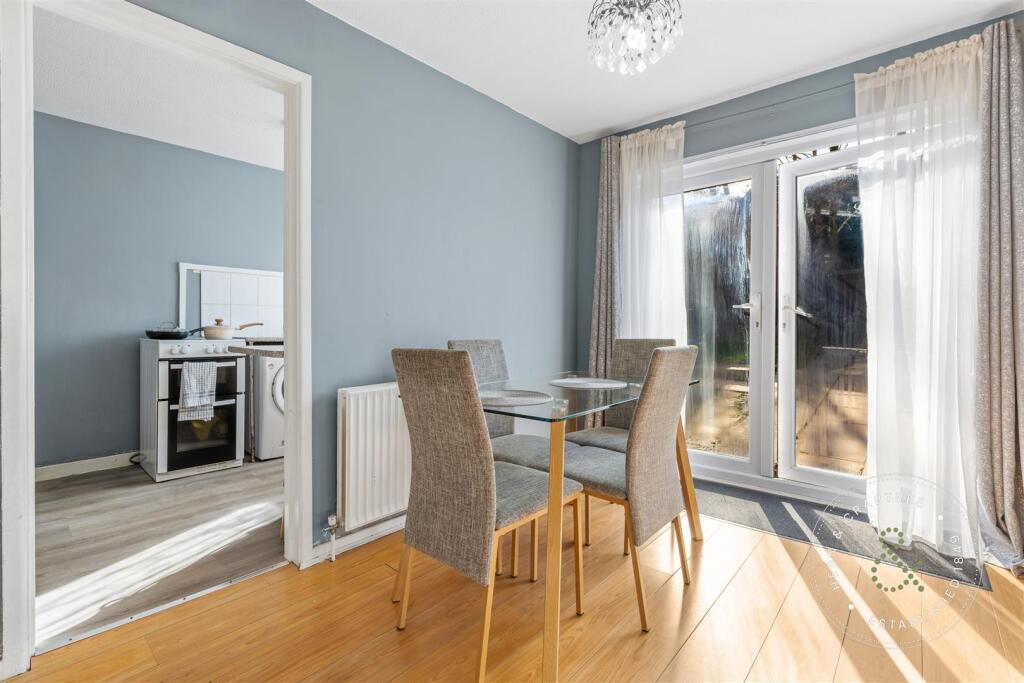 The Hawthorns (6).jpg