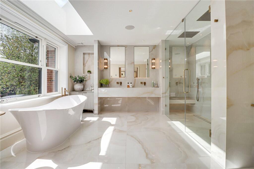 Ensuite