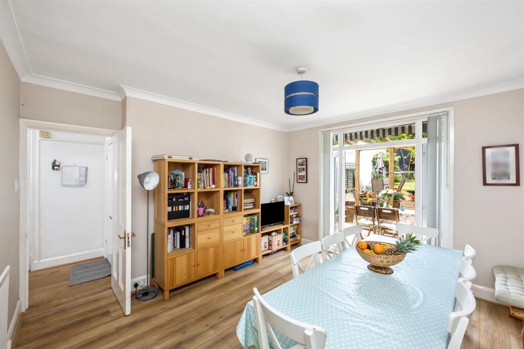 Hangleton Road 85 DINING.jpeg