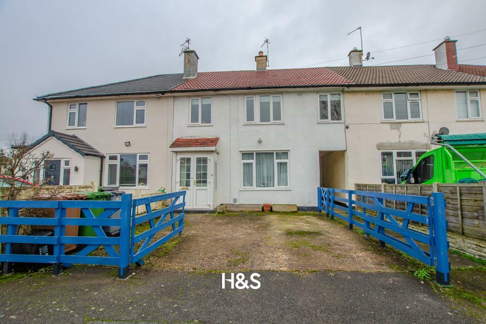 3 Gilliver Road external.jpg