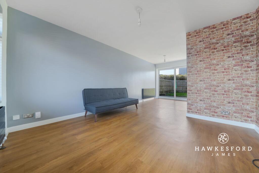 Wellington Road, Sittingbourne - Lounge/diner