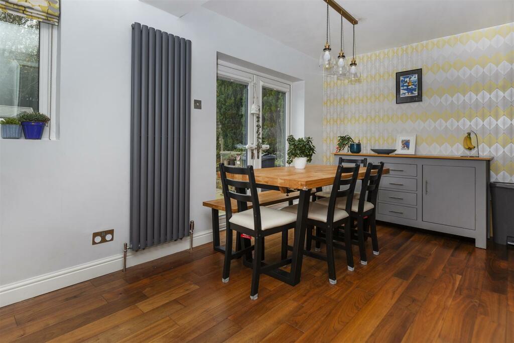 Bramleys Estate Agents - Maple Grove (12).jpg