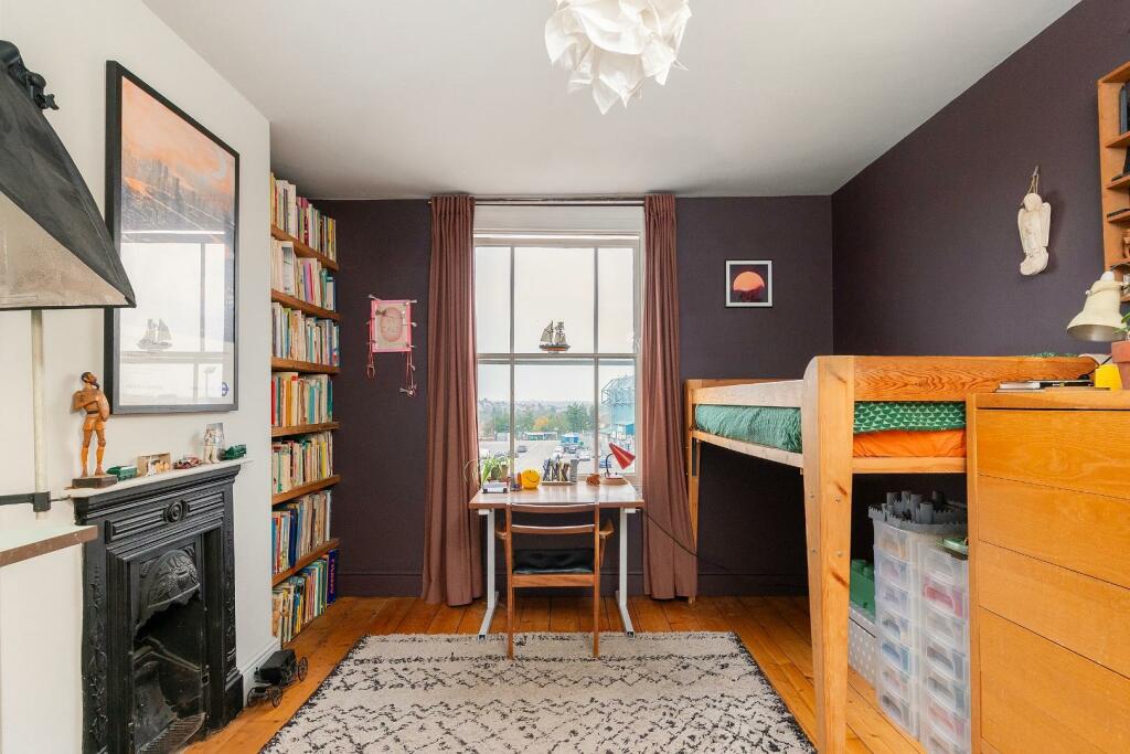 3F3AHD - Bedroom H.jpg