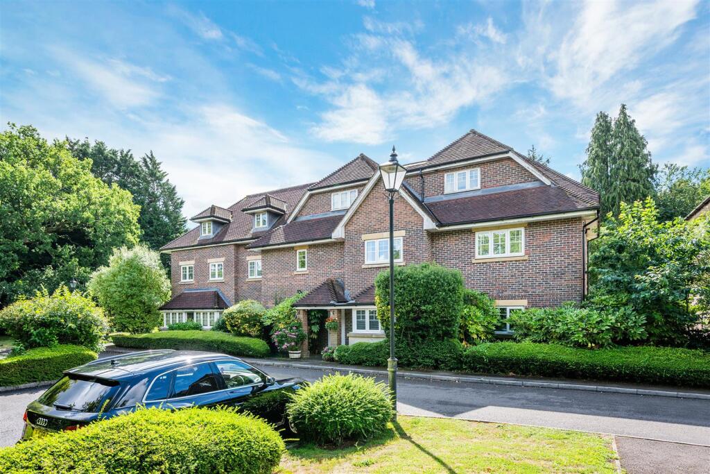 KINGSWOOD GRANGE, FLAT 24- (26).jpg