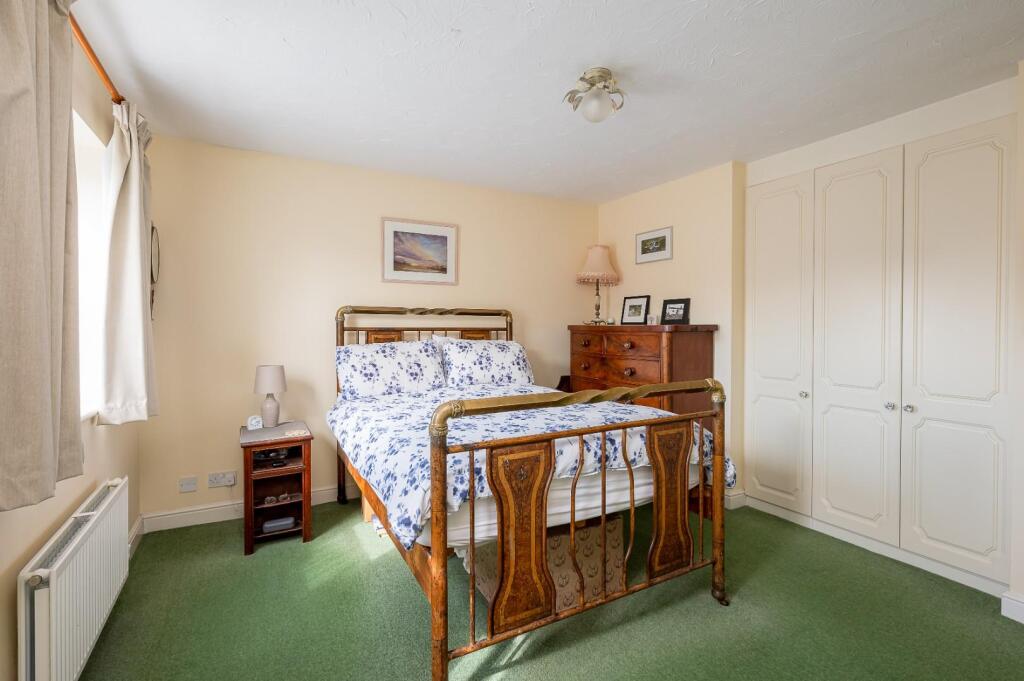 10 Millrace Close-6.jpg