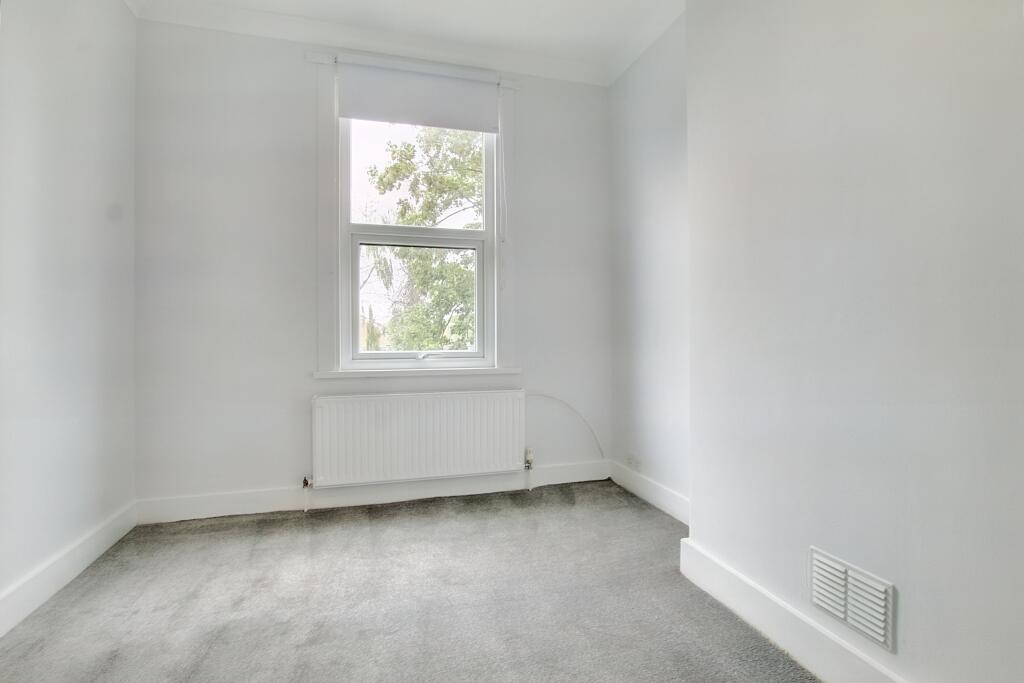 7.bedroom.jpg