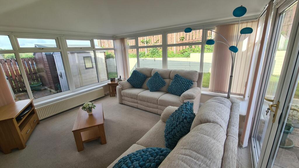 SUN LOUNGE