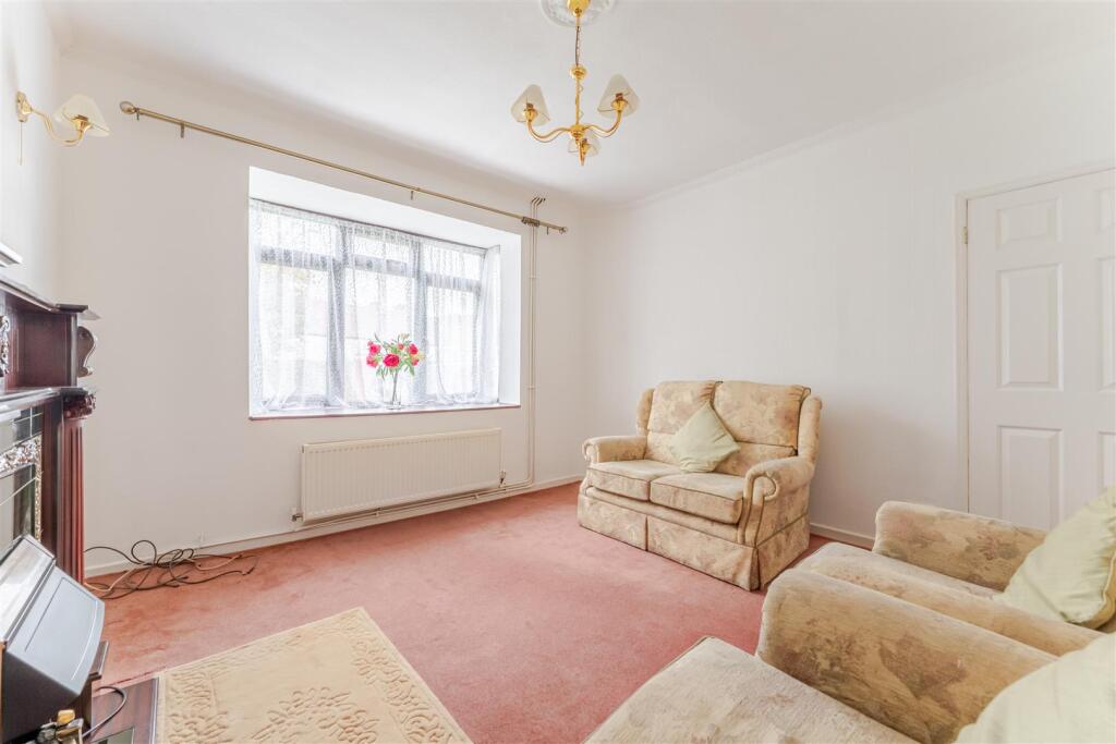 7 Millier Road, Cleeve, BS49 4NL 7.jpg