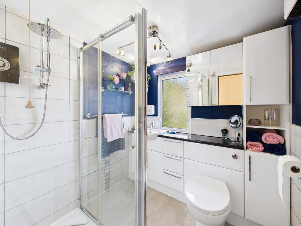 CAM05192G0-PR0053-STILL030