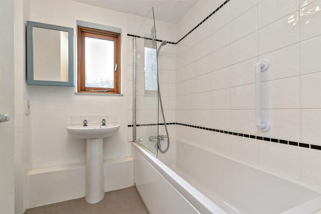 6TankerfieldPlace-9.jpg