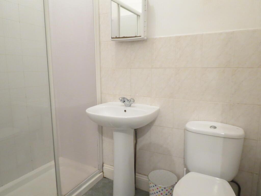 Bedroom 2 En-Suite