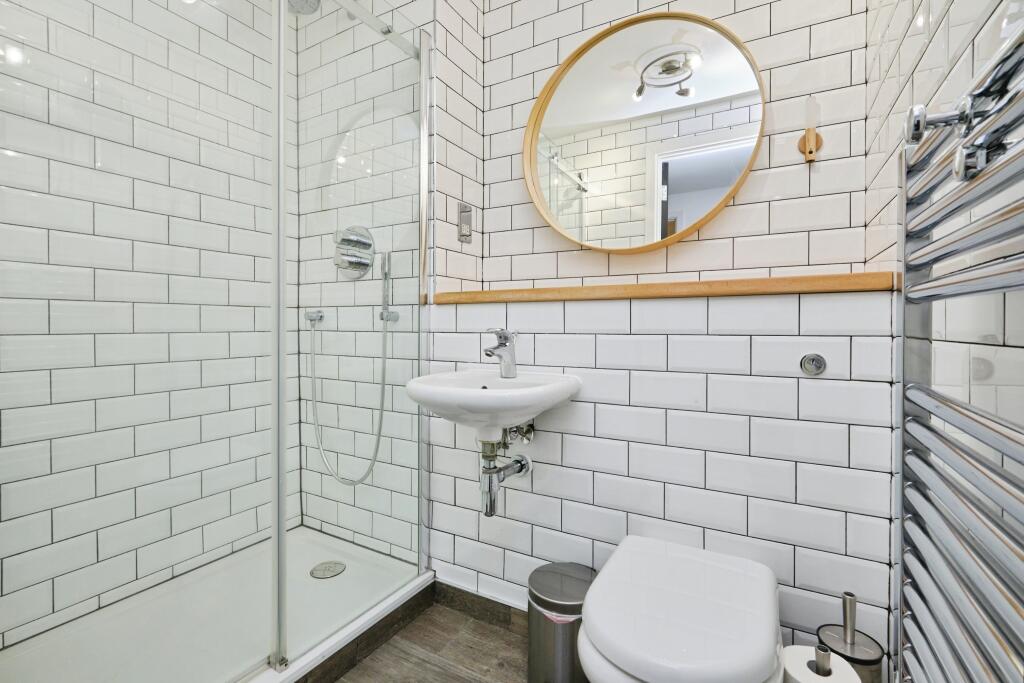 En-suite One