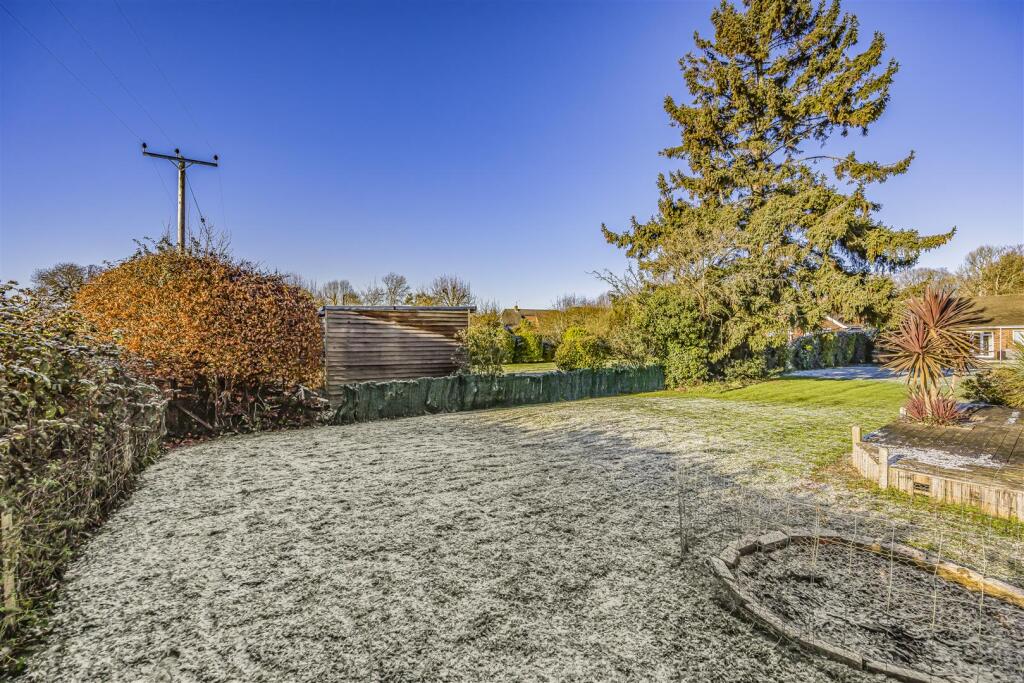 29 New Road, Lovedean-PorticoMarketing-SoldBy-32.J