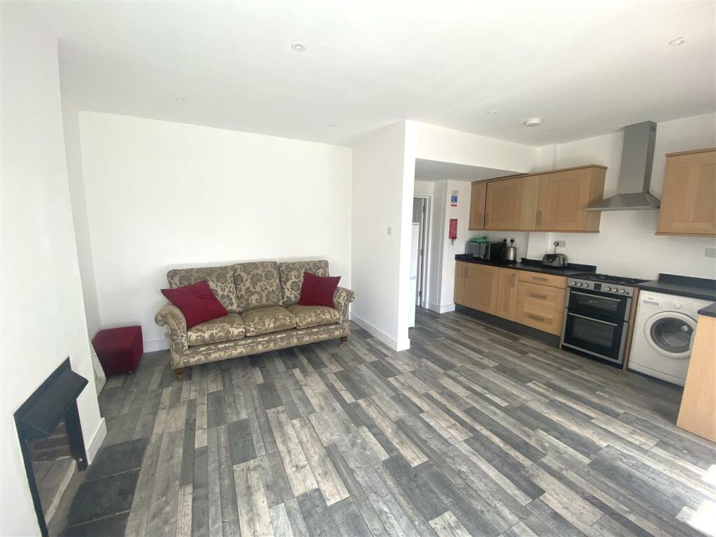 Open Plan Kitchen.jpg