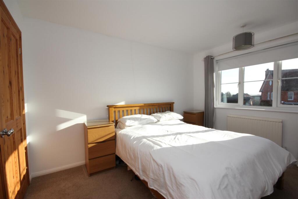 bed 1.JPG