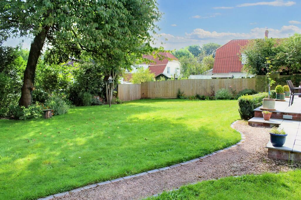 Lawn Garden