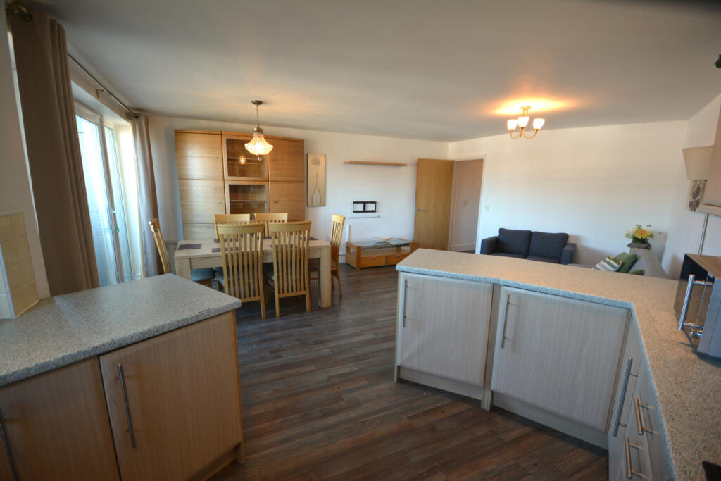Living/dining/kitchen area