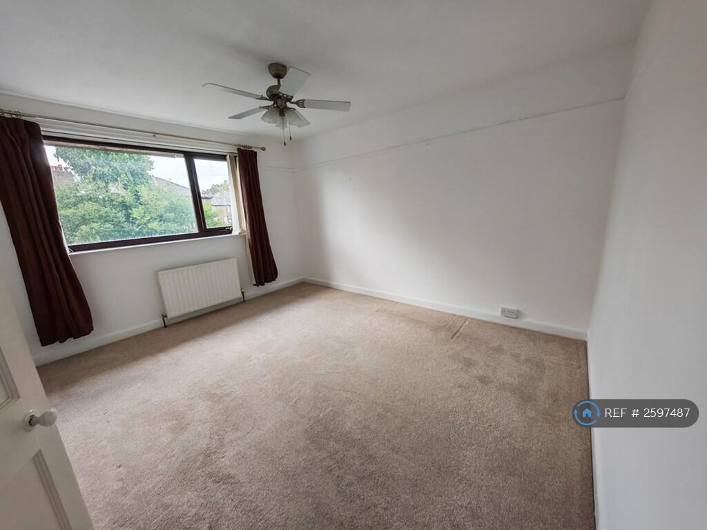 Master Bedroom  Upstairs 