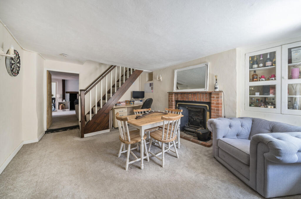 1318133-2-686532b...