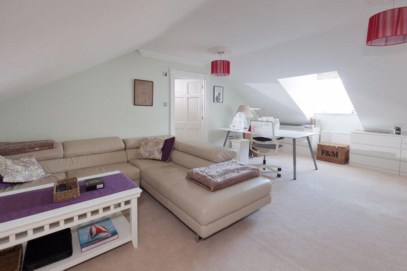 Top Floor Reception / Bedroom 