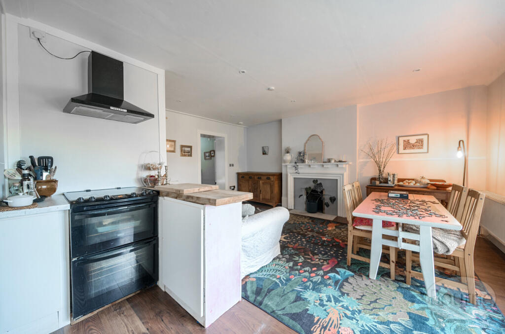 caac1b56-8b71-459...