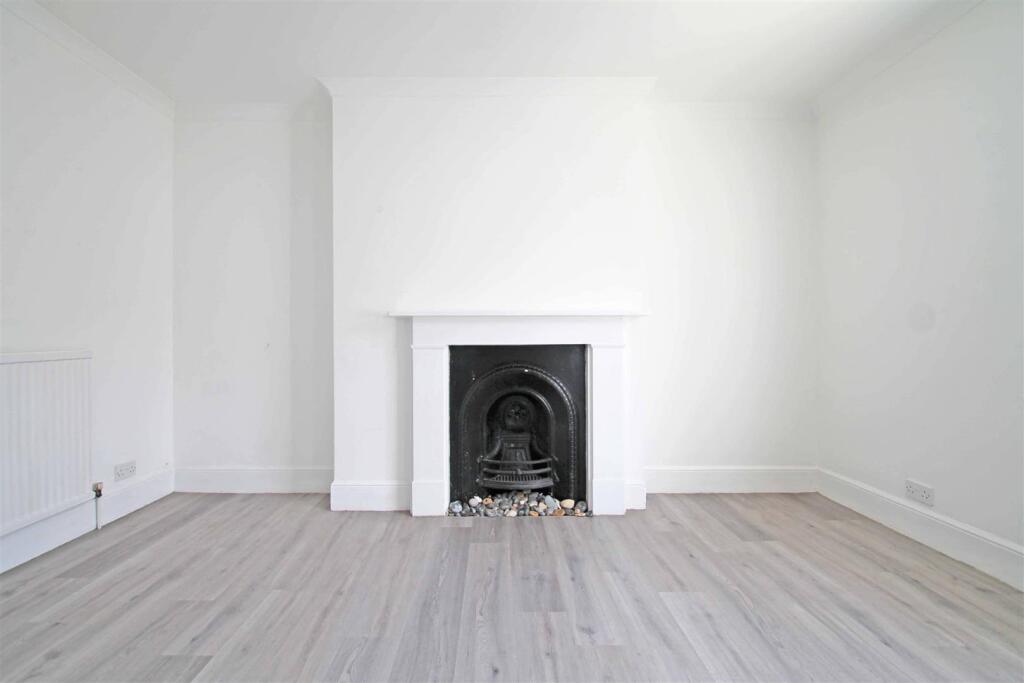 Kitchen/Living Room