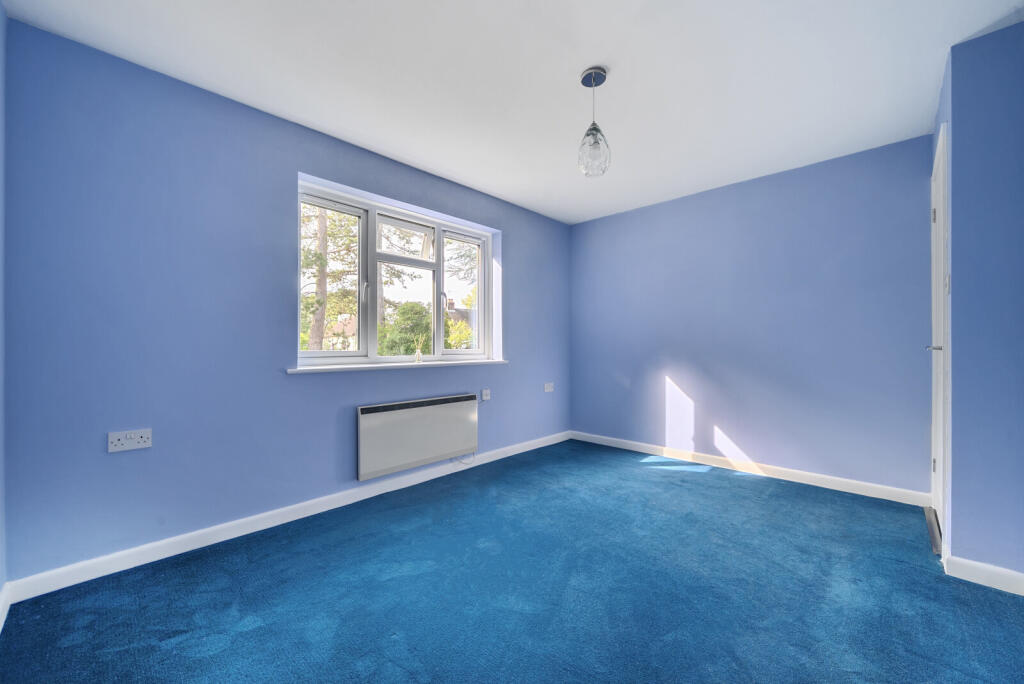 1334446-9-6893b7d...